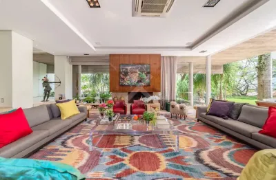 Casa com 3 quartos à venda na rua doutor barbosa gonçalves, 451, chácara das pedras, porto alegre por r$ 25.000.000