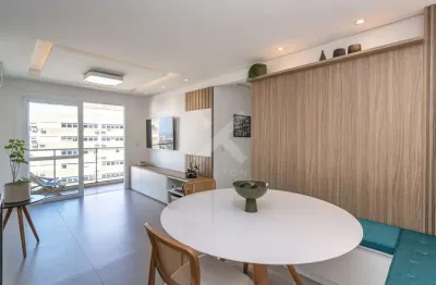 Apartamento com 2 quartos à venda na rua gutemberg, 101, petrópolis, porto alegre por r$ 1.200.000