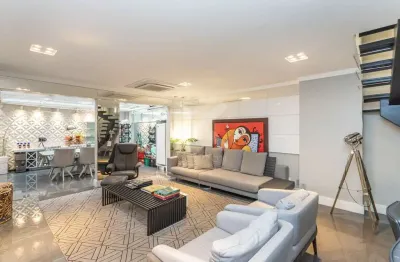 Casa em condomínio fechado com 4 quartos à venda na rua gralha azul, 555, jardim carvalho, porto alegre por r$ 1.950.000