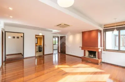 Apartamento com 3 quartos à venda na rua cervantes, 65, jardim botânico, porto alegre por r$ 680.000