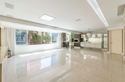 Apartamento com 3 quartos à venda na avenida túlio de rose, 400, jardim europa, porto alegre por r$ 2.500.000