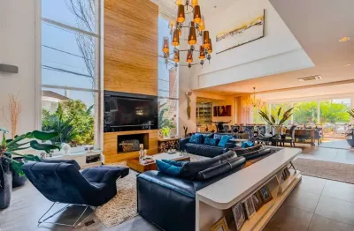 Casa em condomínio fechado com 4 quartos à venda na avenida juca batista - de 7340 a 8460 - lado par, 632, chapéu do sol, porto alegre por r$ 4.950.000