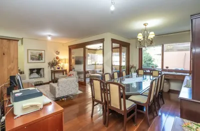 Apartamento com 3 quartos à venda na rua professor fitzgerald, 85, petrópolis, porto alegre por r$ 880.000