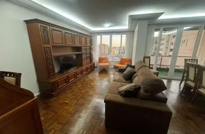 Apartamento com 3 quartos à venda na rua duque de caxias, 1208, centro histórico, porto alegre por r$ 1.150.000