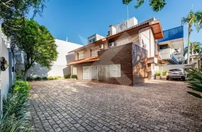 Casa comercial para alugar na rua mucio teixeira, 1700, menino deus, porto alegre por r$ 15.000