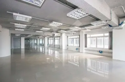 Sala comercial para alugar na travessa francisco de leonardo truda, 40, centro histórico, porto alegre por r$ 25.000