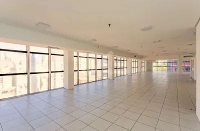 Sala comercial para alugar na Rua dos Andradas, 1001, Centro Histórico, Porto Alegre por R$ 7.500