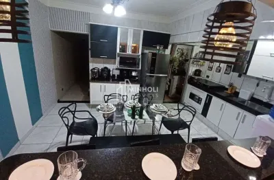 Casa à venda no jd dos cedros 2 dormitórios com suite,planejados energia solar