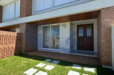 Sobrado á venda com 2 dormitórios na praia azul em passo de torres/sc