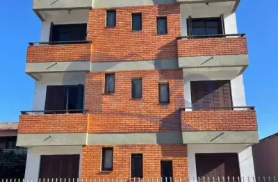 Apartamento á venda com 3 dormitórios no centro de torres/rs