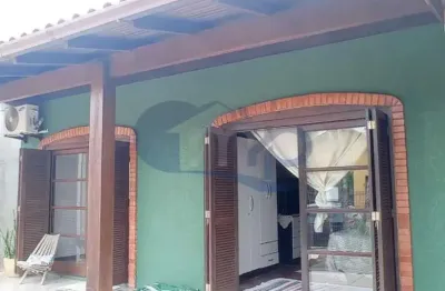 Casa com 3 quartos à venda na Rua Luíz Gonzaga Capaverde, 218, Igra Norte, Torres