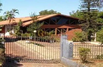 Grande terreno com edificação comercial - salâo - em londrina-pr