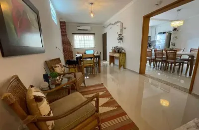 Oportunidade imperdível! casa com 3 quartos, suíte e edícula à venda!