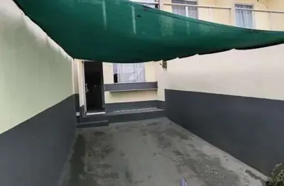 Casa para Venda em Ibirité, Camargos, 2 dormitórios, 2 banheiros, 1 vaga