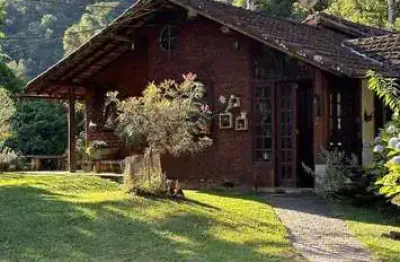 Belíssima oportunidade na estrada mury - lumiar disponível para venda