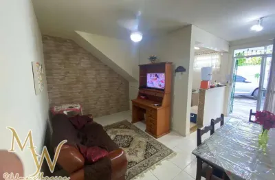 Casa com 2 quartos à venda na Rua Cristal, Portinho, Cabo Frio