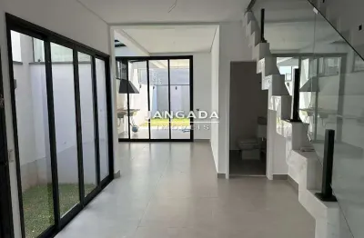 More no condominio mais desejado da granja vianna – casa nova com 3 dormitorios