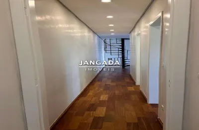 Seu refugio na cidade! terraco amplo com cobertura retratil e vista privilegiada