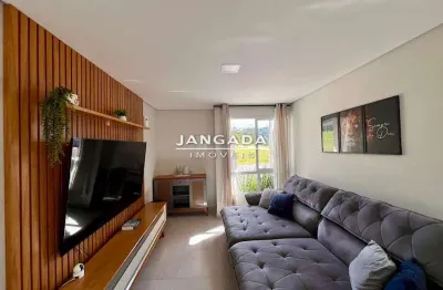 Conforto e estilo em condominio fechado – sobrado com escritorio e churrasqueira