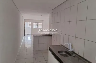 Casa 03 dormitorios sendo 1 suite 1 vaga metalurgicos individual