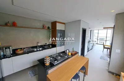 Lindo sobrado com piscina, suite e espaco gourmet – the square village – granja