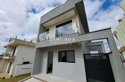 Sobrado com quintal gramado e 3 dormitorios – condominio fechado com piscina
