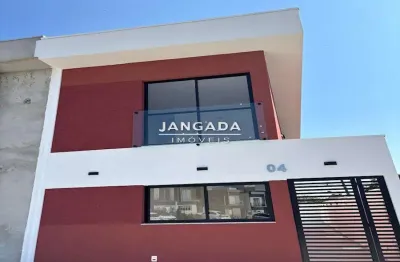 Casa dos sonhos! 03 suites, area gourmet, quintal e acabamento impecavel