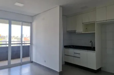 Apartamento para alugar na Rua Professor Guido Inácio Bersch, 385, Zona 07, Maringá