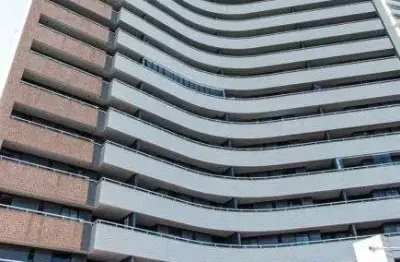 Apto em prédio exclusivo no bairro cocó, 78m2 de área, 2 suítes, 3 wc's, 2 vagas e lazer completo!!