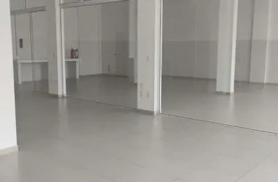 Casa comercial para alugar na Rua Padre Antonio Dias, 63, Centro, Camboriú