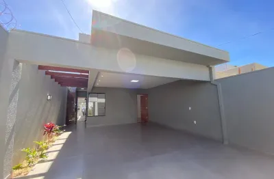 Casa de 3 quartos no bairro flor do cerrado ( entrada reduzida )