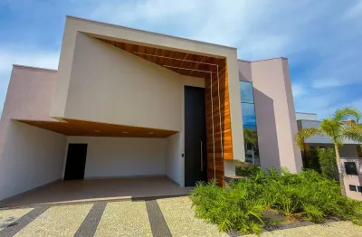 Casa em condomínio fechado com 3 quartos à venda no Condomínio Residencial Grand Trianon, Anápolis 