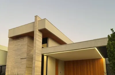 Casa térrea de alto padrão no terras alphaville - 3 suítes + ofurô