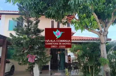 Vende-se casa 3/4 sendo uma suíte com closet em buraquinho( portão  do sol)  lauro de freitas.