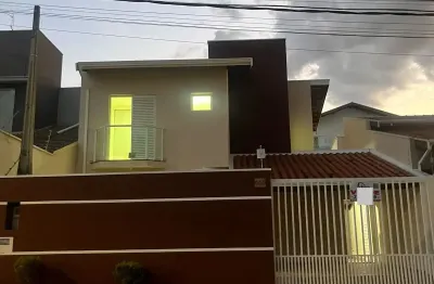 Casa moderna e aconchegante em um dos bairros mais tranquilos 