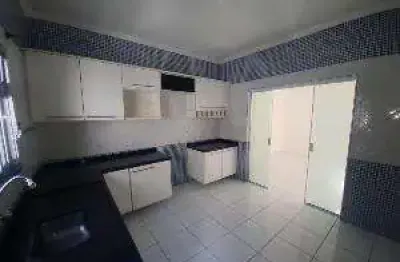 Casa com 4 quartos para alugar na Rua Baltazar Soares, 357, Cidade Dutra, São Paulo