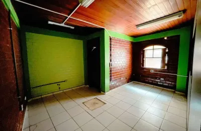 Sala comercial para alugar no Quilombo, Cuiabá 