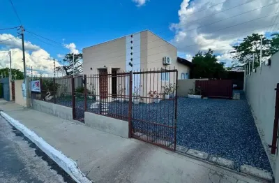 Casa exclusiva à venda em várzea grande (23 de setembro) – frente, 3 dormitórios, 8 vagas