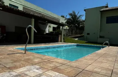 Casa à venda em são pedro da aldeia – propriedade com 7 suítes para investimento na região dos lagos