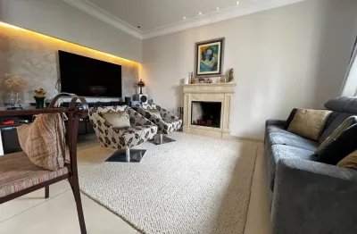 Apartamento  a venda em moema com 4 suítes, 313m², com total privacidade.