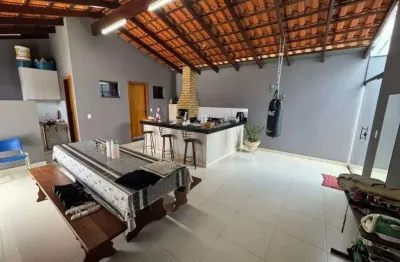 Vende-se casa 3 quartos no parque dos pirineus - anápolis - go