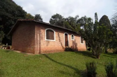 Linda chácárona em ibiúna; 4.660m2 olha só que imensidão de terra muito verde e altas possibilidades