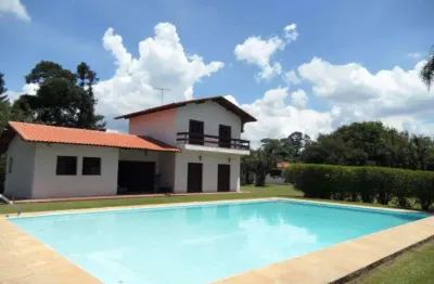 Ibiúna; espetáculo de sítio c/25.000m2 + piscina top; 10x14m2 alvenaria semi-olimpíca, fácil acesso,