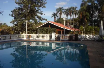 Simplesmente cinematografica ibiúna espetacular chácara pousada 18.000m2 lago, piscina, quadra, rio