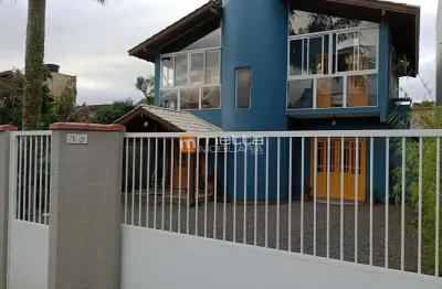 Casa com 3 quartos à venda na servidão recanto da fortaleza, 39, barra da lagoa, florianópolis por r$ 1.150.000