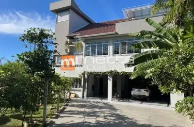 Casa com 6 quartos à venda na travessa da liberdade, 434, campeche, florianópolis por r$ 3.000.000