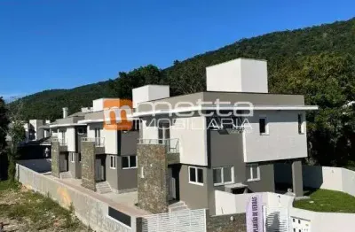 Casa em condomínio fechado com 3 quartos à venda na rua de pádua, 320, açores, florianópolis por r$ 1.580.000