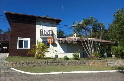 Casa em condomínio fechado com 6 quartos à venda na rodovia haroldo soares glavan, 1900, cacupé, florianópolis por r$ 4.000.000