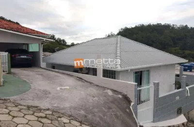 Casa com 3 quartos à venda na caminho da cruz, 613, monte verde, florianópolis por r$ 650.000