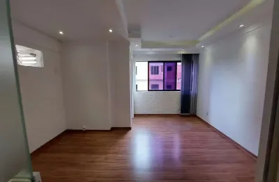 Sala comercial para alugar na Rua Marechal Floriano, 455, Canela, Salvador